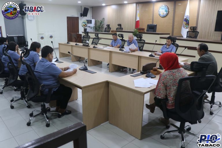 𝗣𝗔𝗚𝗥𝗘𝗚𝗨𝗟𝗔𝗧𝗘 𝗦𝗔 𝗣𝗔𝗚𝗚𝗔𝗠𝗜𝗧 𝗔𝗧 𝗣𝗔𝗡𝗚𝗔𝗡𝗚𝗔𝗟𝗔𝗚𝗔 𝗡𝗚 𝗕𝗔𝗦𝗨𝗗 𝗥𝗜𝗩𝗘𝗥 𝗘𝗦𝗣𝗟𝗔𝗡𝗔𝗗𝗘, 𝗧𝗜𝗡𝗔𝗟𝗔𝗞𝗔𝗬 𝗦𝗔 𝗣𝗨𝗕𝗟𝗜𝗖 𝗛𝗘𝗔𝗥𝗜𝗡𝗚